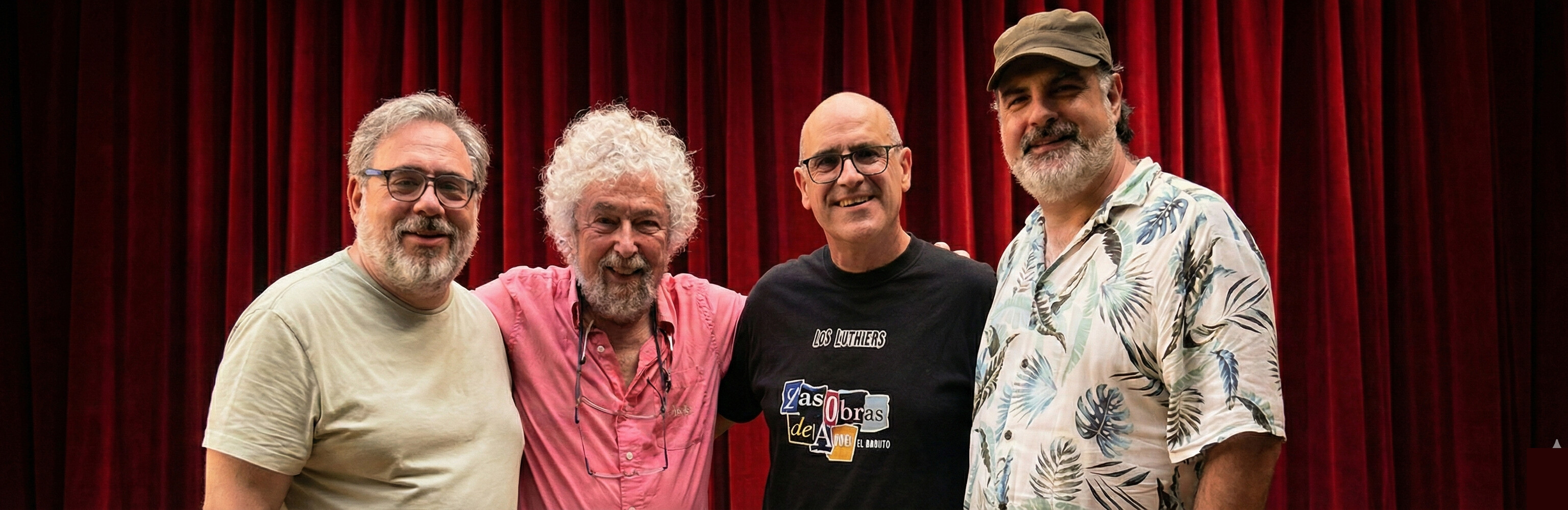 El equipo de La Hora de la Nostalgia